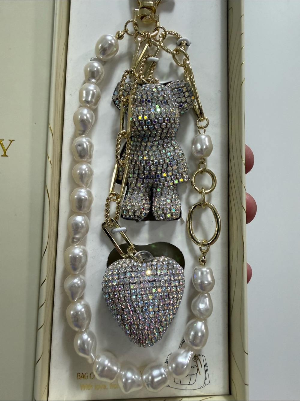 eye candy Gold-Tone Iridescent Crystal Bear & Heart Keychain Pearl Strand clip - Picture 2 of 4